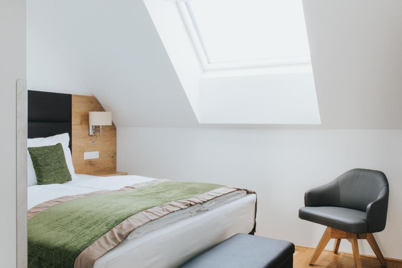 Parks 73 The Townhouse Hotel Vienna Luaran gambar